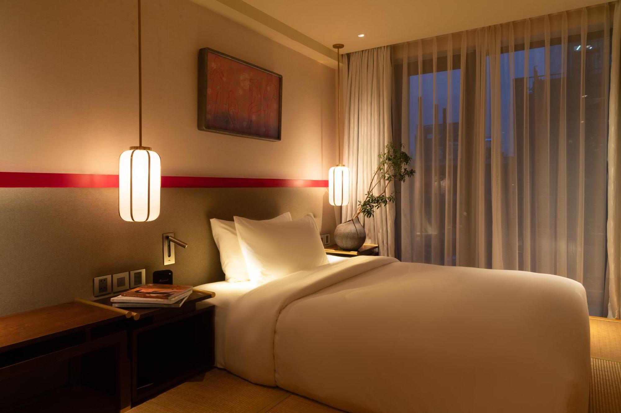 Suzu Saigon - A Boutique Hotel Хошимин Екстериор снимка