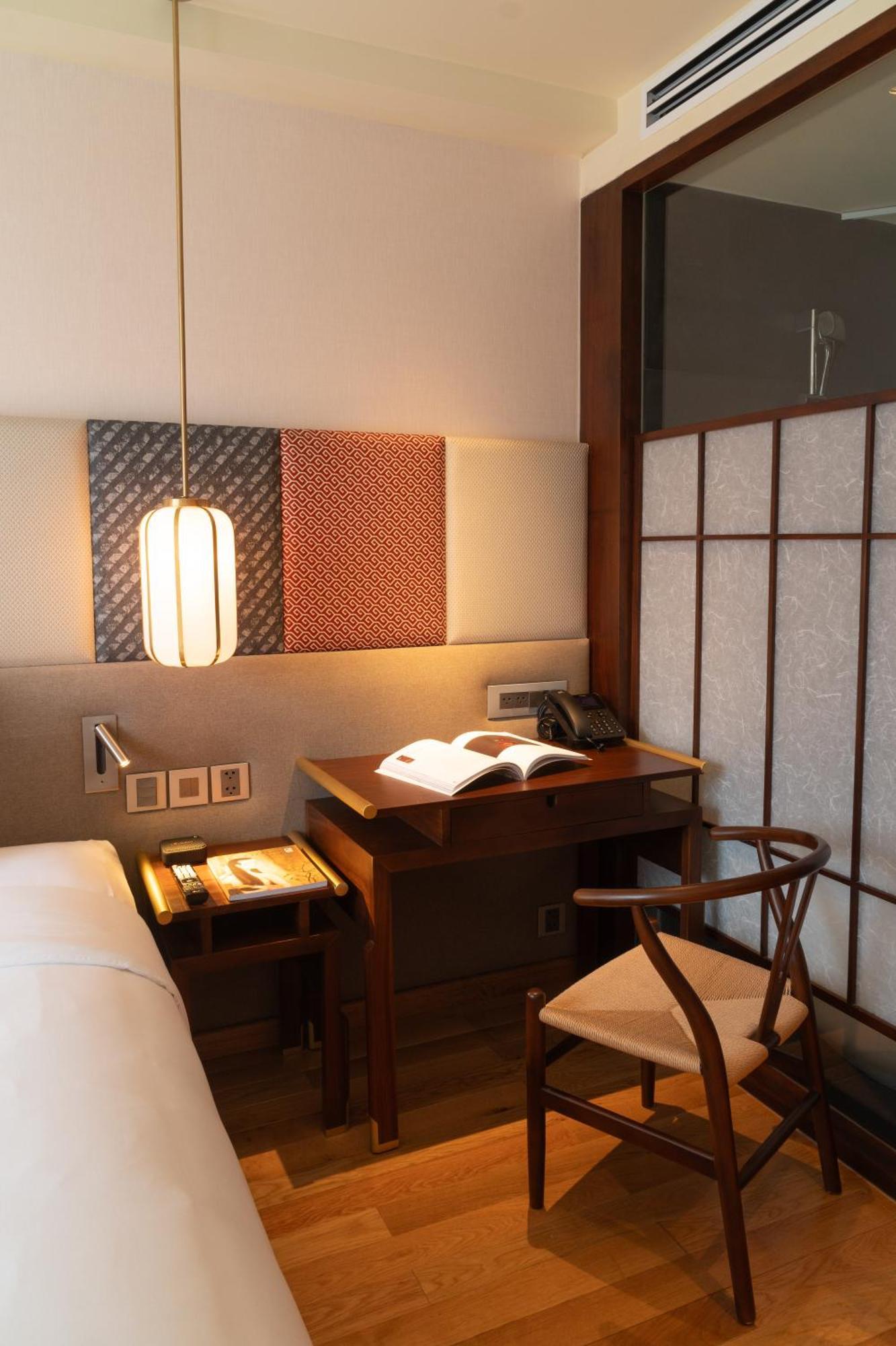 Suzu Saigon - A Boutique Hotel Хошимин Екстериор снимка