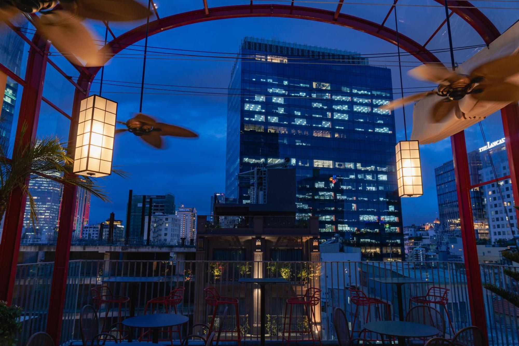 Suzu Saigon - A Boutique Hotel Хошимин Екстериор снимка