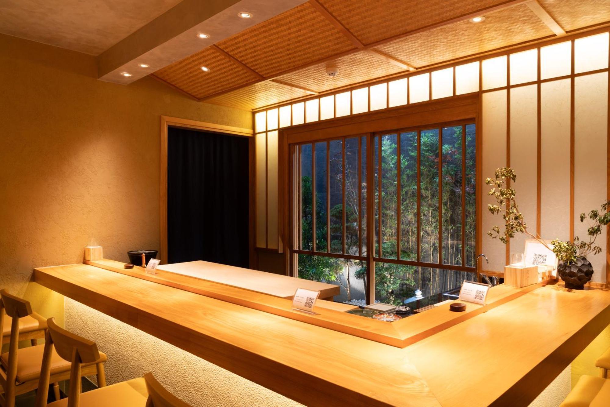 Suzu Saigon - A Boutique Hotel Хошимин Екстериор снимка