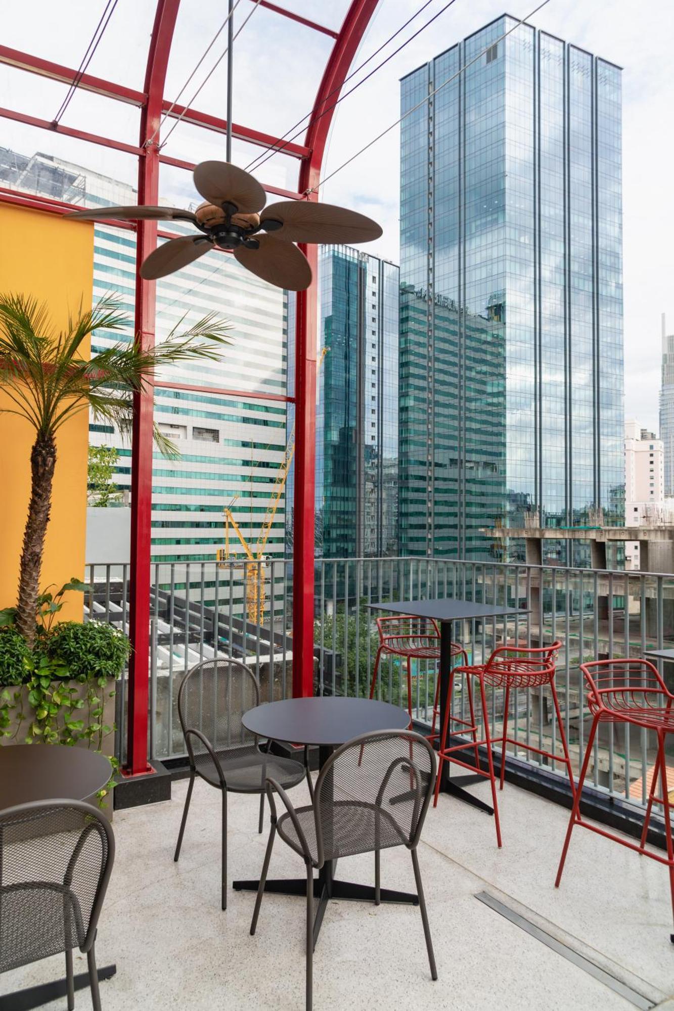 Suzu Saigon - A Boutique Hotel Хошимин Екстериор снимка