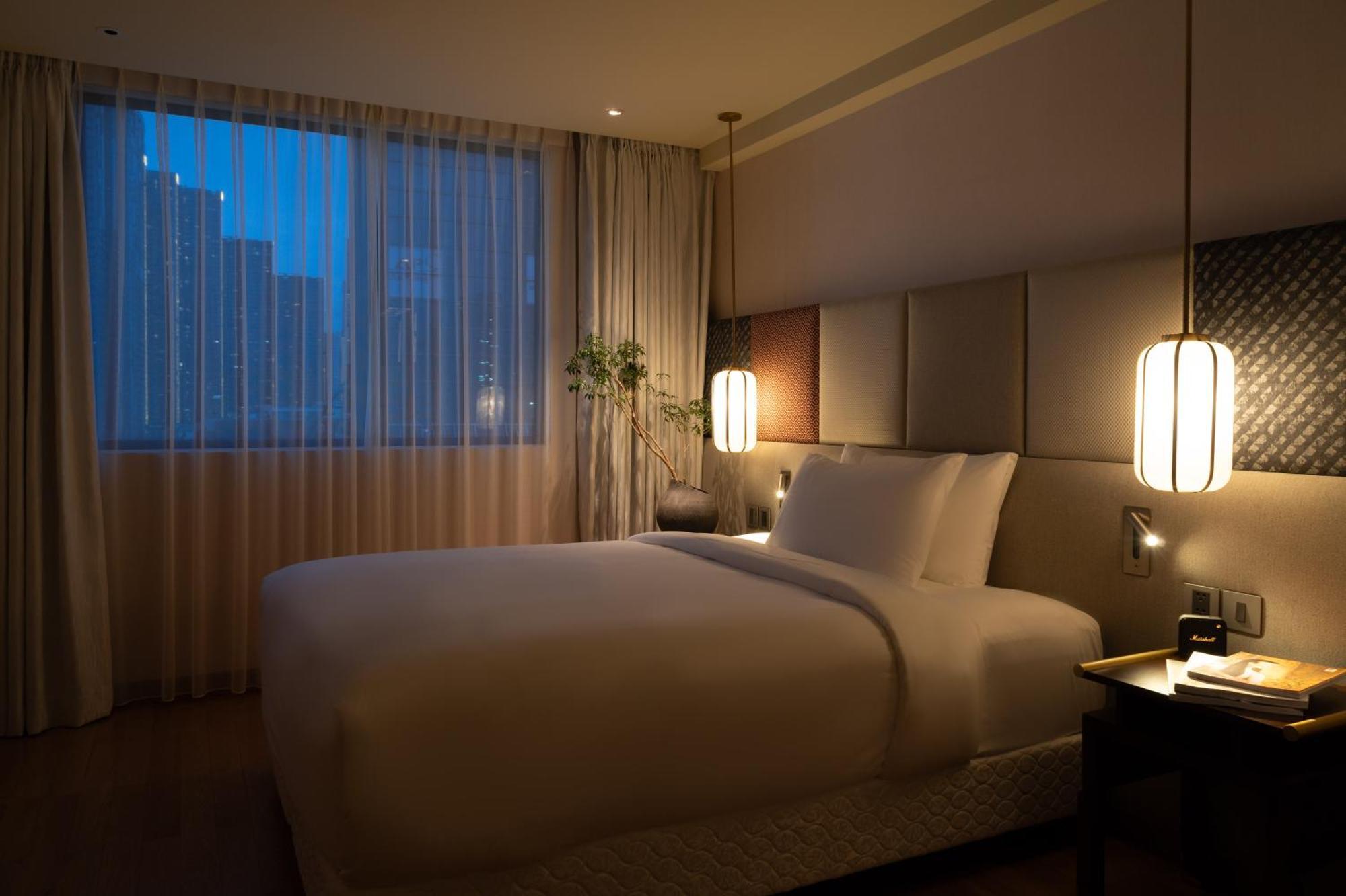 Suzu Saigon - A Boutique Hotel Хошимин Екстериор снимка