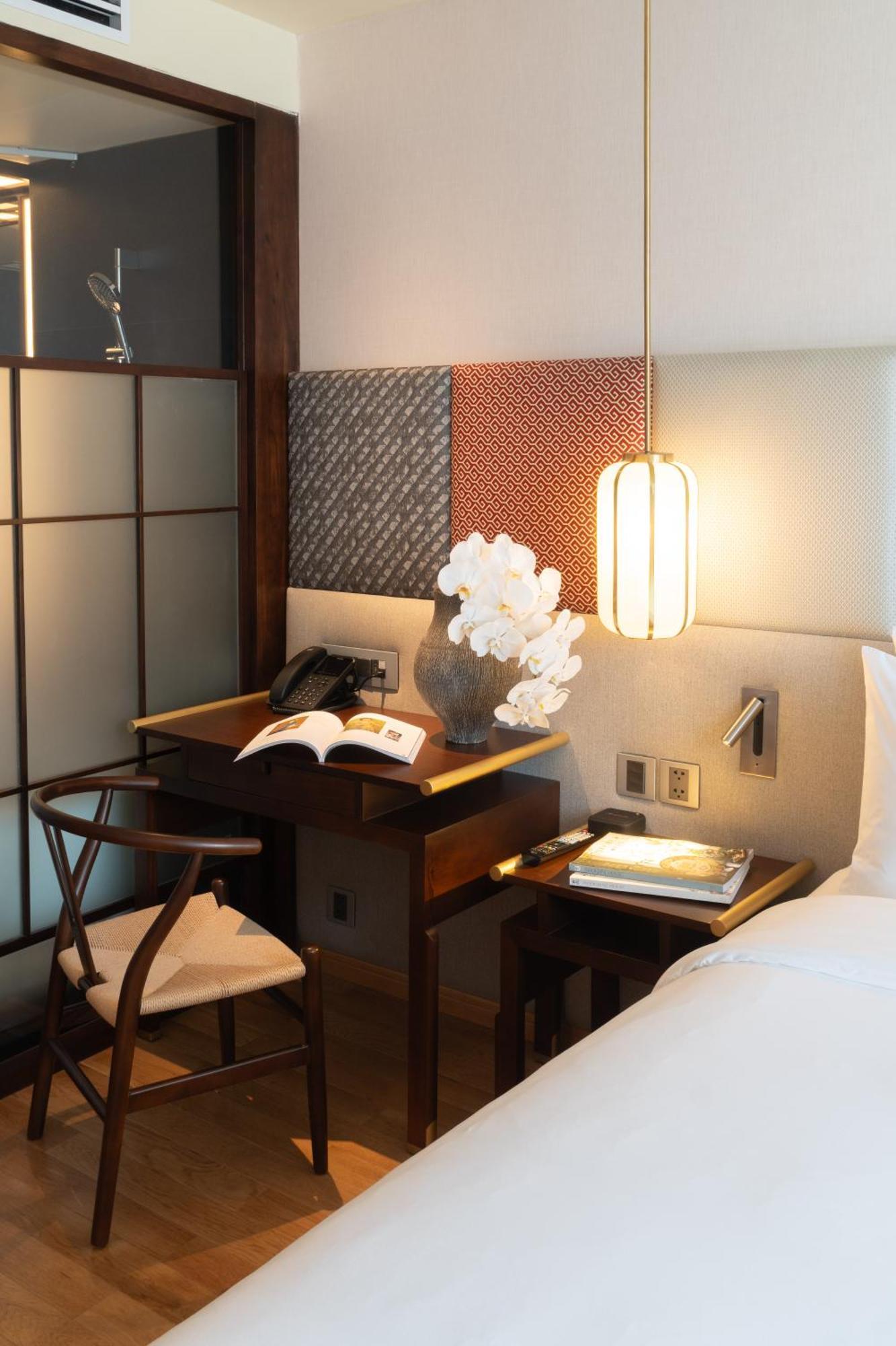 Suzu Saigon - A Boutique Hotel Хошимин Екстериор снимка